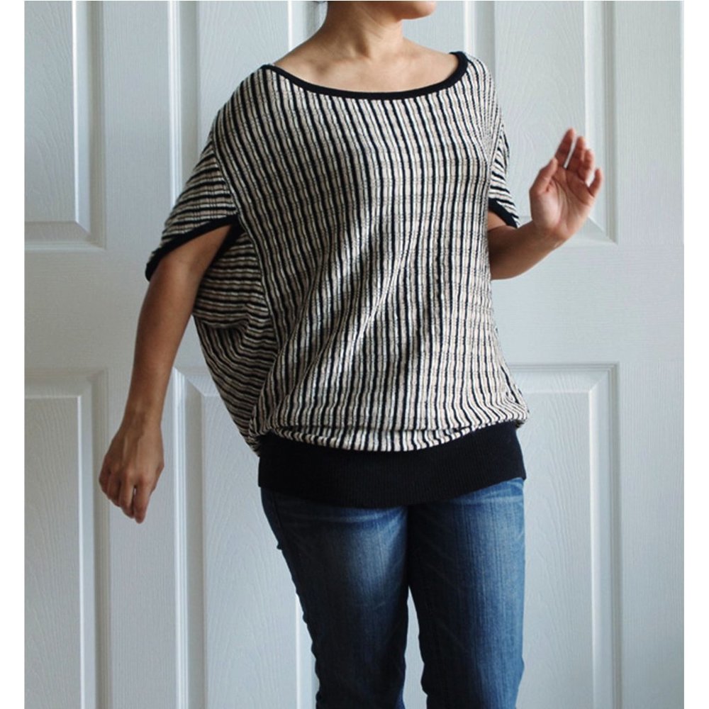 Laundry striped batwing sweater top, very mod (XS)